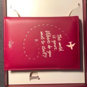 I have already have one. And I love it 🥰